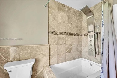 FABULOUS GOLF COURSE/LAKE/POOL GEM IN THE HIGHLY SOUGHT-AFTER on Jacaranda Golf Club in Florida - for sale on GolfHomes.com, golf home, golf lot