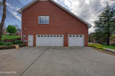 OPEN HOUSE May 10, '25 2:00-4:00 PM

Welcome to this fully on Willow Creek Golf Club in Tennessee - for sale on GolfHomes.com, golf home, golf lot