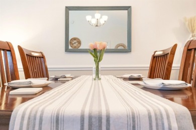 Beautiful 2-bedroom, 2-bath condo with vaulted ceilings, lovely on Myrtlewood Golf Course and Club  in South Carolina - for sale on GolfHomes.com, golf home, golf lot