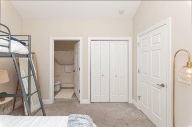 Beautiful 2-bedroom, 2-bath condo with vaulted ceilings, lovely on Myrtlewood Golf Course and Club  in South Carolina - for sale on GolfHomes.com, golf home, golf lot