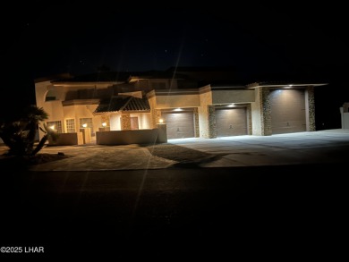 Residential Estate Neighborhood with No-HOA Fees! Besides the on London Bridge Golf Course in Arizona - for sale on GolfHomes.com, golf home, golf lot