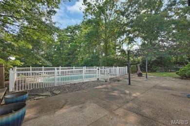 This beautifully designed atrium ranch offers the perfect blend on Bear Creek Golf Club in Missouri - for sale on GolfHomes.com, golf home, golf lot