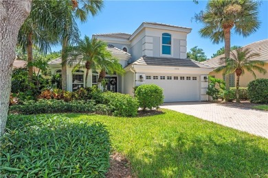 Nicely updated 3 bedrooms + den single-family home in Troon on Pelican Marsh Golf Club in Florida - for sale on GolfHomes.com, golf home, golf lot