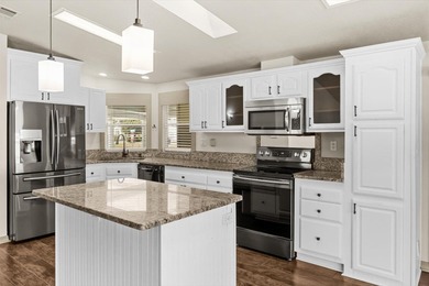 Don't miss this great offer.  2005 Model. New roof in 2021. New on Savanna Golf Club in Florida - for sale on GolfHomes.com, golf home, golf lot