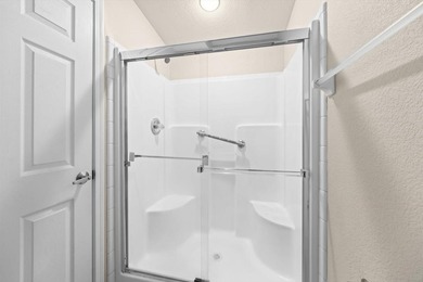 Don't miss this great offer. 2005 Model. New roof in 2021. New on Savanna Golf Club in Florida - for sale on GolfHomes.com, golf home, golf lot