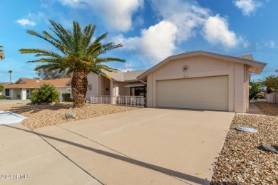 Super clean 2/2 Expanded Bridgeford floorplan with 1591 SqFt of on Grandview Golf Course in Arizona - for sale on GolfHomes.com, golf home, golf lot