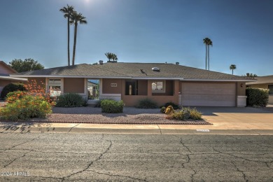 2,081 sq. ft. Beautiful Golf Course Home Located on Lakes West on Sun City Lakes West and East in Arizona - for sale on GolfHomes.com, golf home, golf lot