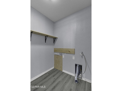 Well-maintained tri-level home on a spacious corner lot in on Emerald Springs Golf Course in Texas - for sale on GolfHomes.com, golf home, golf lot