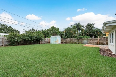 Welcome to 2013 Princeton Ave! This quaint and beautifully on The Dunedin Country Club in Florida - for sale on GolfHomes.com, golf home, golf lot