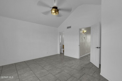 Well-maintained tri-level home on a spacious corner lot in on Emerald Springs Golf Course in Texas - for sale on GolfHomes.com, golf home, golf lot