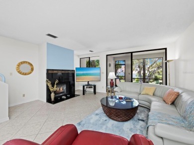 Bathed in natural light, this 2BR, 2.5BA townhome in Fairway Bay on Longboat Key Golf Club Resort in Florida - for sale on GolfHomes.com, golf home, golf lot