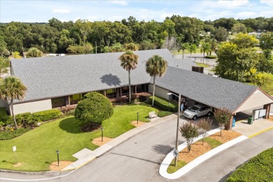 2024 NEW SHINGLE ROOF, gorgeous 3/2 modern split plan with on Zellwood Station Country Club in Florida - for sale on GolfHomes.com, golf home, golf lot