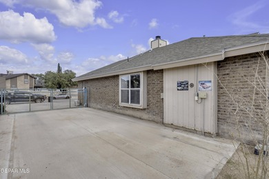 Well-maintained tri-level home on a spacious corner lot in on Emerald Springs Golf Course in Texas - for sale on GolfHomes.com, golf home, golf lot