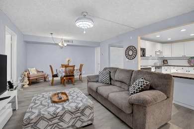 Beautifully maintained 1BR/1.5BA first-floor condo located in on Kings Point Golf -Flanders Way in Florida - for sale on GolfHomes.com, golf home, golf lot