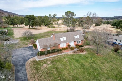 Back on market due to financing. 

Step inside this 4500+sq on The Country Club Inc. in Tennessee - for sale on GolfHomes.com, golf home, golf lot