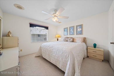 LAKEFRONT LIVING IN THE HEART OF SUNTREE! Nestled on a spacious on Baytree National Golf Links in Florida - for sale on GolfHomes.com, golf home, golf lot
