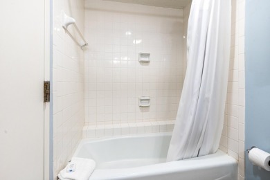 Lowest priced, UPDATED, HIGH FLOOR, BAY FRONT studio with on Sandestin Golf and Beach Resort - The Links in Florida - for sale on GolfHomes.com, golf home, golf lot