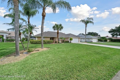 LAKEFRONT LIVING IN THE HEART OF SUNTREE! Nestled on a spacious on Baytree National Golf Links in Florida - for sale on GolfHomes.com, golf home, golf lot