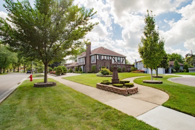 Meticulously crafted custom home, first time on the market on River Forest Country Club in Illinois - for sale on GolfHomes.com, golf home, golf lot