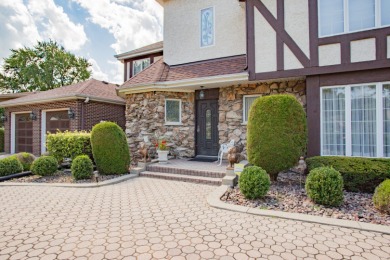 Meticulously crafted custom home, first time on the market on River Forest Country Club in Illinois - for sale on GolfHomes.com, golf home, golf lot