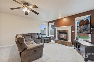 GET READY! This cozy home is Available October 2. Welcome to on Boise Ranch Golf Course, Inc. in Idaho - for sale on GolfHomes.com, golf home, golf lot