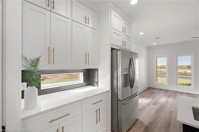 Designed by A&S Linwood Properties, a name synonymous with on Vache-Grasse Country Club in Arkansas - for sale on GolfHomes.com, golf home, golf lot