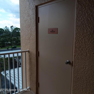 Fantastic views of the lake and golf (Duran) are yours in this 2 on Duran Golf Course in Florida - for sale on GolfHomes.com, golf home, golf lot