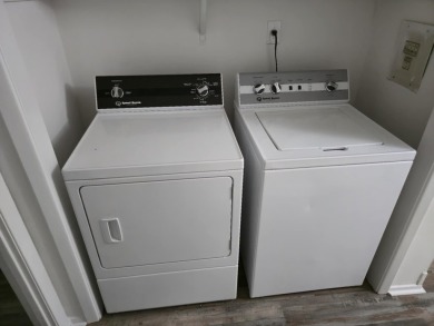 Beautiful Updated Condo - Move-In Ready! Completely remodeled on The Links At Fox Meadows in Tennessee - for sale on GolfHomes.com, golf home, golf lot