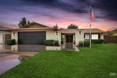 Live on the green and experience the charm of this well-loved on Sundale Country Club in California - for sale on GolfHomes.com, golf home, golf lot