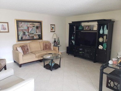 Impeccably maintained 1st floor True End Unit 2 Bedroom Condo in on Kings Point Golf -Flanders Way in Florida - for sale on GolfHomes.com, golf home, golf lot