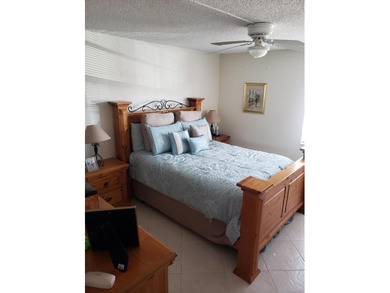 Impeccably maintained 1st floor True End Unit 2 Bedroom Condo in on Kings Point Golf -Flanders Way in Florida - for sale on GolfHomes.com, golf home, golf lot