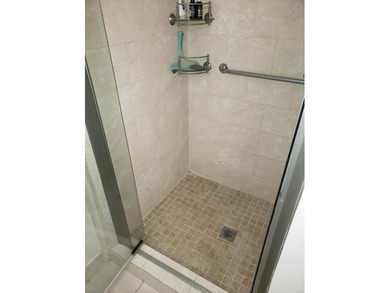 Impeccably maintained 1st floor True End Unit 2 Bedroom Condo in on Kings Point Golf -Flanders Way in Florida - for sale on GolfHomes.com, golf home, golf lot