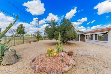 Discover all the charm and comfort of this adorable 2-bedroom on Sun City North Golf Course in Arizona - for sale on GolfHomes.com, golf home, golf lot