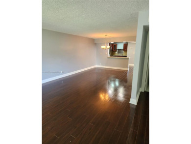 Beautiful 2BR/2BA corner-unit condo in a premier 55+ community on Hollybrook Golf and Tennis Club  in Florida - for sale on GolfHomes.com, golf home, golf lot