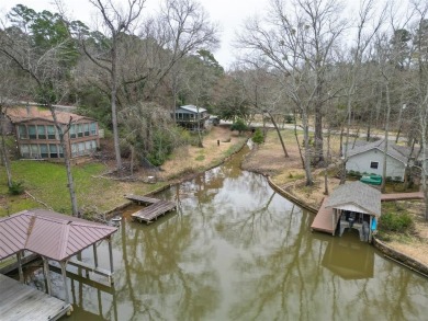 Rare opportunity to own a home on a DOUBLE lot right on the on Hide-A-Way Lake Golf Course in Texas - for sale on GolfHomes.com, golf home, golf lot