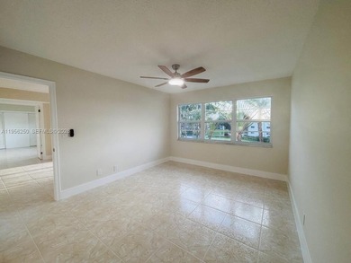 Renovated condo offers 1 bedroom plus den and 1.5 bathrooms on Hollybrook Golf and Tennis Club  in Florida - for sale on GolfHomes.com, golf home, golf lot
