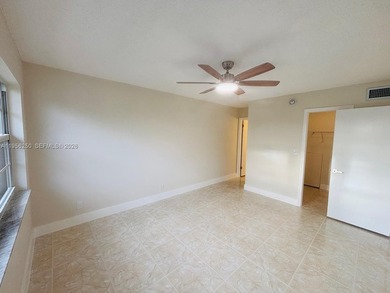 Renovated condo offers 1 bedroom plus den and 1.5 bathrooms on Hollybrook Golf and Tennis Club  in Florida - for sale on GolfHomes.com, golf home, golf lot