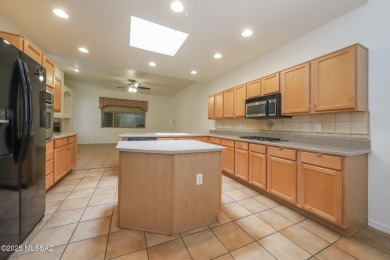This beautiful home is move-in ready with newly installed carpet on Del Lago Golf Club in Arizona - for sale on GolfHomes.com, golf home, golf lot