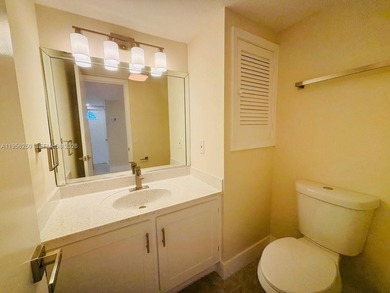 Renovated condo offers 1 bedroom plus den and 1.5 bathrooms on Hollybrook Golf and Tennis Club  in Florida - for sale on GolfHomes.com, golf home, golf lot