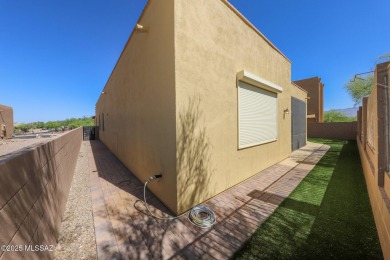 This beautiful home is move-in ready with newly installed carpet on Del Lago Golf Club in Arizona - for sale on GolfHomes.com, golf home, golf lot