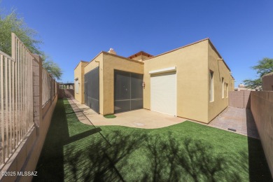 This beautiful home is move-in ready with newly installed carpet on Del Lago Golf Club in Arizona - for sale on GolfHomes.com, golf home, golf lot