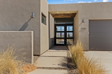 Brand new, custom-built single-level home in the heart of on Sand Hollow Golf Resort in Utah - for sale on GolfHomes.com, golf home, golf lot