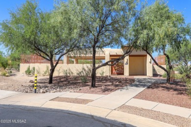 This beautiful home is move-in ready with newly installed carpet on Del Lago Golf Club in Arizona - for sale on GolfHomes.com, golf home, golf lot