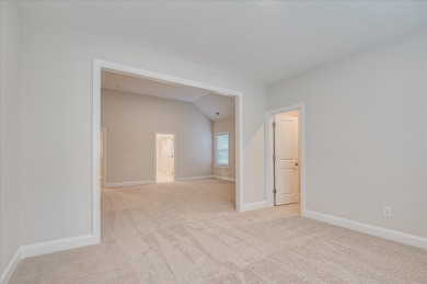 Rates as low as 4.75% with up to 10,000 towards closing costs or on Mount Vintage Plantation and Golf Club  in South Carolina - for sale on GolfHomes.com, golf home, golf lot