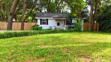 Welcome to 101 3rd St in Niceville--a charming, updated home in on Eglin Golf Course in Florida - for sale on GolfHomes.com, golf home, golf lot