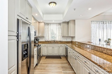 Welcome to this beautifully updated 3-bedroom, 2-bath end unit on Lost Key Golf Club in Florida - for sale on GolfHomes.com, golf home, golf lot