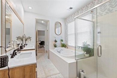 MOTIVATED SELLER: Exquisite Colonial with lake views in on Loch Lloyd Country Club in Missouri - for sale on GolfHomes.com, golf home, golf lot