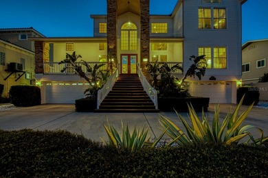 Back on the market with a new roof and new windows in on Pasadena Yacht and Country Club in Florida - for sale on GolfHomes.com, golf home, golf lot