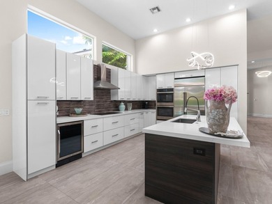 FULL GOLF-move in ready, renovated one level immaculate, prime on Addison Reserve in Florida - for sale on GolfHomes.com, golf home, golf lot