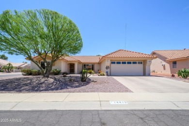 UPDATED LITE & BRITE ''WEXFORD'', GREAT CURB APPEAL, ON A VERY on Trail Ridge Golf Course in Arizona - for sale on GolfHomes.com, golf home, golf lot